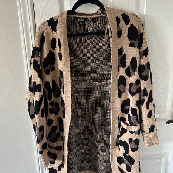 Papillon  Leopard Luxe Cardigan - Picture 3 of 4